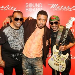 Meet your Posher, Eryc